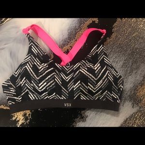 NWOT Victoria Secret VSX Sport Bra Sz 34A